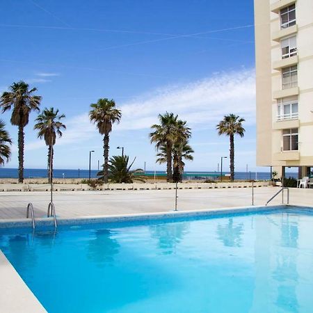 Wonderful Studio Apartment In Front Of The Beach Costa da Caparica Exterior foto